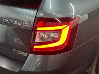 Skoda Octavia 2.0 TSI vRS DSG Euro 6 (s/s) 5dr