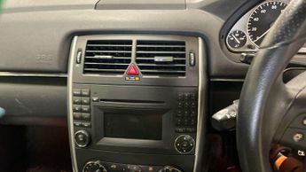 Mercedes-Benz B Class 2.0 B200 CDI SE CVT 5dr
