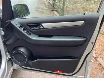 Mercedes-Benz A Class 1.7 A180 Avantgarde SE CVT 5dr