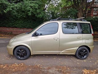 Toyota Yaris Verso 1.3 VVT-i T3 5dr