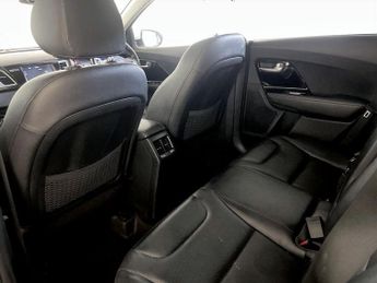 Kia Niro 1.6h GDi 3 DCT Euro 6 (s/s) 5dr ( 16in Alloy)