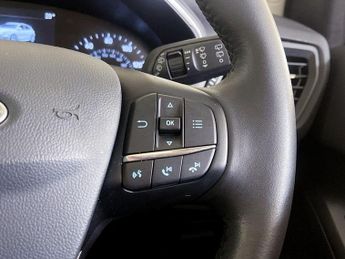 Ford Focus 1.5T EcoBoost Active X Euro 6 (s/s) 5dr