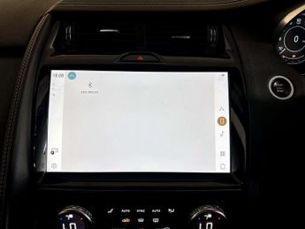 Jaguar E-PACE 2.0 P200 MHEV R-Dynamic SE Auto AWD Euro 6 (s/s) 5dr