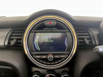 MINI Convertible 1.5 Cooper Euro 6 (s/s) 2dr