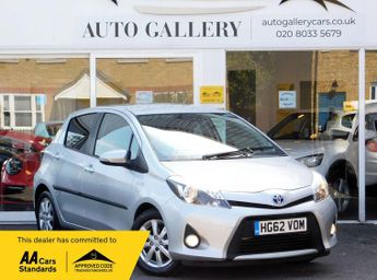 Toyota Yaris 1.5 VVT-h T4 CVT Euro 5 5dr