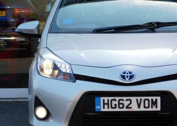 Toyota Yaris 1.5 VVT-h T4 CVT Euro 5 5dr