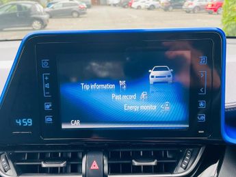 Toyota C-HR 1.8 VVT-h Dynamic CVT Euro 6 (s/s) 5dr
