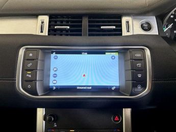Land Rover Range Rover Evoque 2.0 eD4 SE Tech FWD Euro 6 (s/s) 5dr