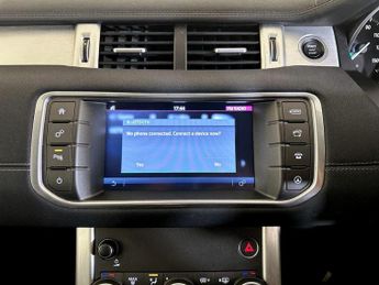 Land Rover Range Rover Evoque 2.0 eD4 SE Tech FWD Euro 6 (s/s) 5dr