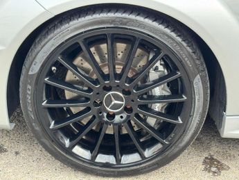 MERCEDES-BENZ C-CLASS 6.3 C63 V8 AMG Edition 125 Coupe 2dr Petrol SpdS MCT Euro 5 (457