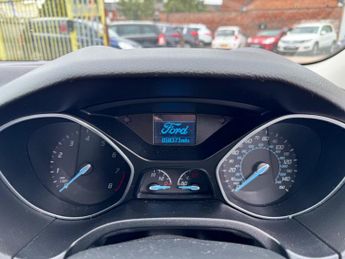 Ford Focus 1.6 Zetec Powershift Euro 5 5dr