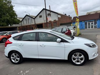 Ford Focus 1.6 Zetec Powershift Euro 5 5dr