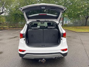 Hyundai Santa Fe 2.2 CRDi Blue Drive Premium Auto 4WD Euro 6 (s/s) 5dr (7 Seat)