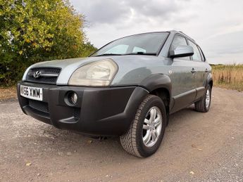 Hyundai TUCSON 2.0 CRTD CDX 5dr