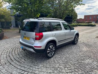 Skoda Yeti 2.0 TDI Laurin & Klement Outdoor DSG 4WD Euro 6 (s/s) 5dr