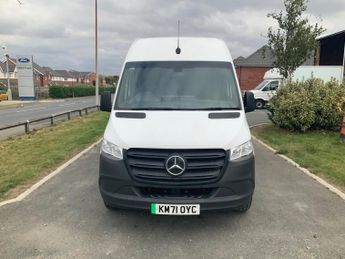 Mercedes-Benz eSprinter 55kWh Progressive Auto FWD L2 H2 5dr 20kW Charger