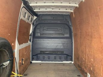 Mercedes-Benz eSprinter 55kWh Progressive Auto FWD L2 H2 5dr 20kW Charger