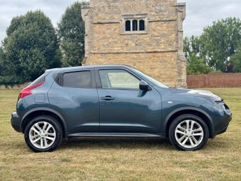 Nissan Juke 1.6 Acenta Premium CVT Euro 5 5dr