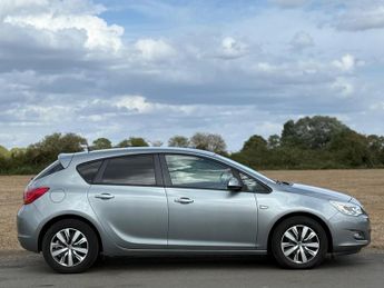 Vauxhall Astra 1.6 16v Exclusiv Auto Euro 5 5dr