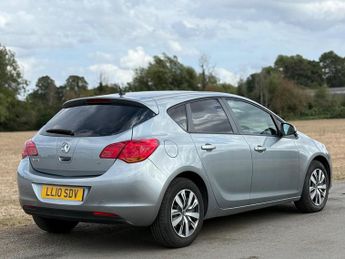Vauxhall Astra 1.6 16v Exclusiv Auto Euro 5 5dr