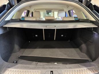 Land Rover Range Rover Velar 2.0 D240 SE Auto 4WD Euro 6 (s/s) 5dr