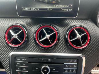 Mercedes-Benz A Class 2.0 A45 AMG SpdS DCT 4MATIC Euro 6 (s/s) 5dr