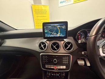Mercedes-Benz CLA 1.6 CLA200 AMG Line Night Edition Shooting Brake 7G-DCT Euro 6 (