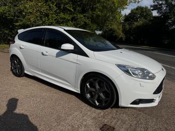 Ford Focus 2.0T EcoBoost ST-3 Euro 5 (s/s) 5dr