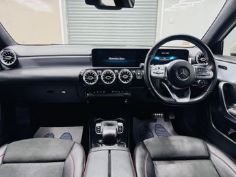 Mercedes-Benz A Class 1.3 A200 AMG Line (Premium) 7G-DCT Euro 6 (s/s) 5dr