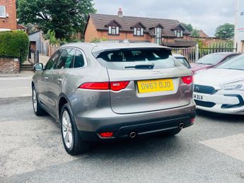 Jaguar F-PACE 2.0 D240 Portfolio Auto AWD Euro 6 (s/s) 5dr