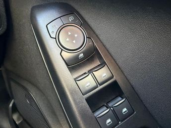 FORD FIESTA ACTIVE MHEV