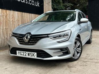Renault Megane 1.6 E-TECH 9.8kWh Iconic Sport Tourer Auto Euro 6 (s/s) 5dr