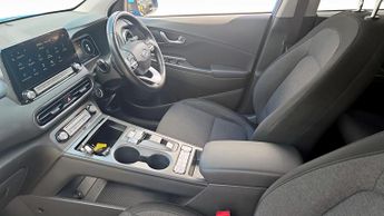 Hyundai KONA 64kWh Premium Auto 5dr (10.5kW Charger)