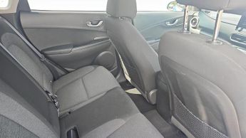Hyundai KONA 64kWh Premium Auto 5dr (10.5kW Charger)