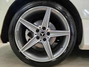 Mercedes-Benz C Class 2.1 C220d AMG Line (Premium Plus) Cabriolet G-Tronic+ Euro 6 (s/