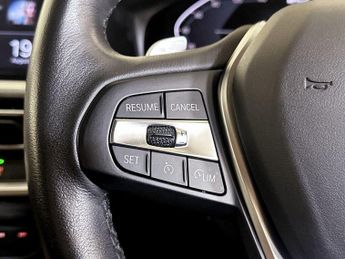 BMW 3 Series 2.0 330e 12kWh SE Pro Auto Euro 6 (s/s) 4dr