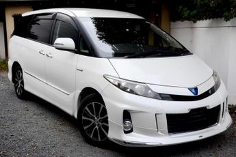 Toyota Estima 2.4 4WD-Hybird-Modellista Styling