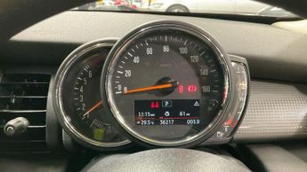 MINI Hatch 1.5 Cooper Classic Steptronic Euro 6 (s/s) 3dr