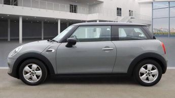 MINI Hatch 1.5 Cooper Classic Steptronic Euro 6 (s/s) 3dr