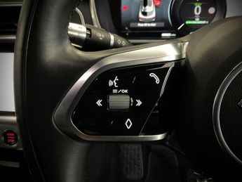 Jaguar I-Pace BLACK