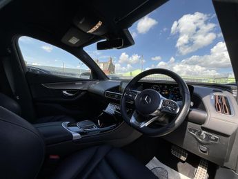Mercedes-Benz Eqc 400 AMG LINE 4MATIC