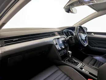 Volkswagen Passat 1.4 TSI 13kWh GTE DSG Euro 6 (s/s) 5dr