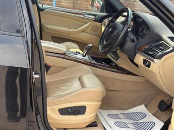 BMW X5 3.0 sd SE SUV 5dr Diesel Auto 4WD Euro 4 (286 ps)