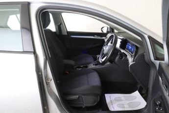 Volkswagen Golf 2.0 TDI Life Euro 6 (s/s) 5dr