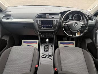 Volkswagen Tiguan 2.0 TDI BlueMotion Tech S DSG 4Motion Euro 6 (s/s) 5dr