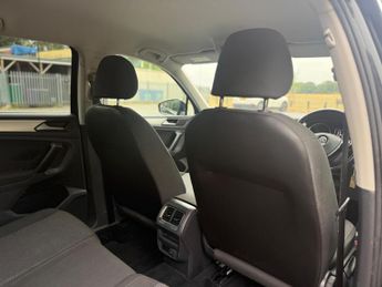 Volkswagen Tiguan 2.0 TDI BlueMotion Tech S DSG 4Motion Euro 6 (s/s) 5dr