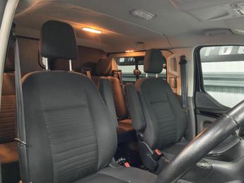 Ford Transit Custom 2.0 320 EcoBlue Limited Crew Van Auto L2 H1 Euro 6 (s/s) 5dr (6 