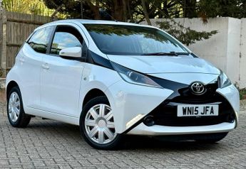 Toyota AYGO 1.0 VVT-i x-play Euro 5 5dr Euro 5