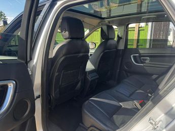 Land Rover Discovery Sport 2.0 TD4 SE Tech Auto 4WD Euro 6 (s/s) 5dr