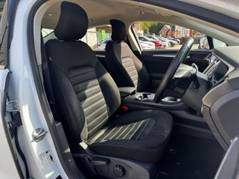 Ford Mondeo 2.0 TiVCT Zetec Edition CVT Euro 6 (s/s) 4dr
